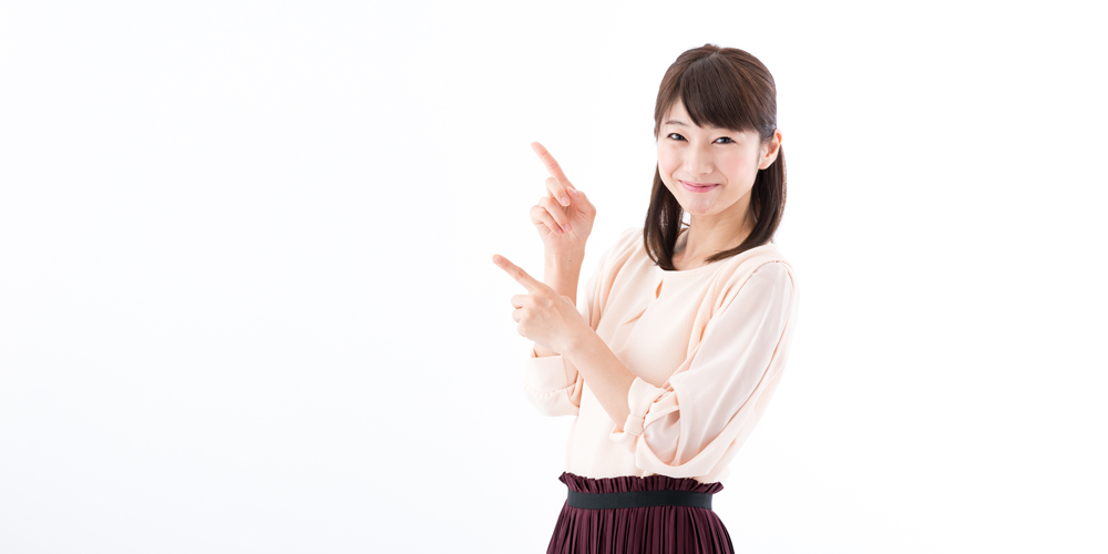 メリットを示している女性