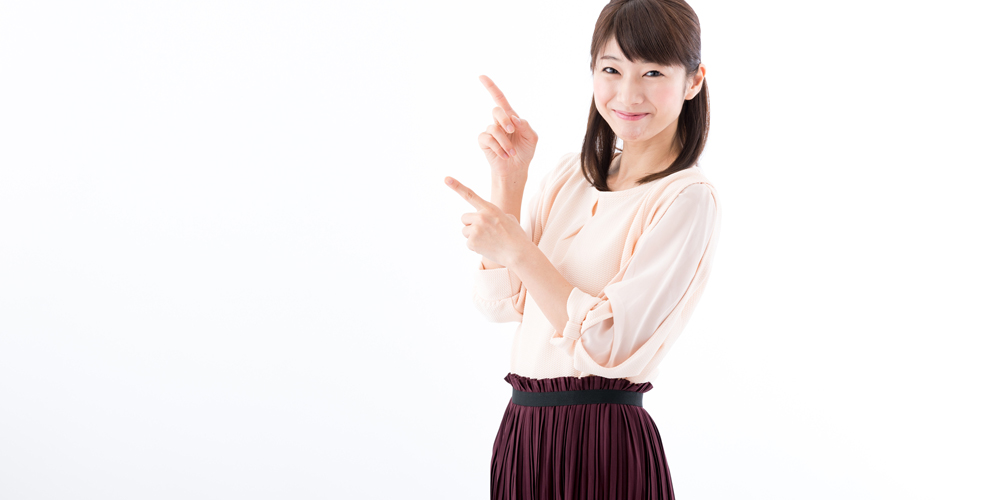 メリットを表現する女性