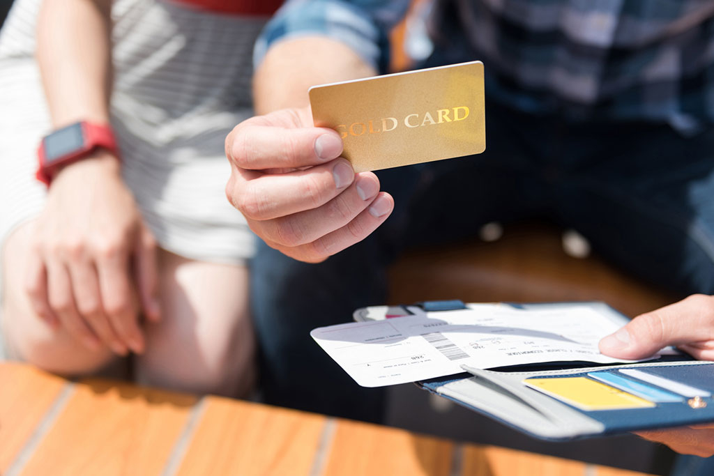 クレジットカードのキャッシング枠を利用する