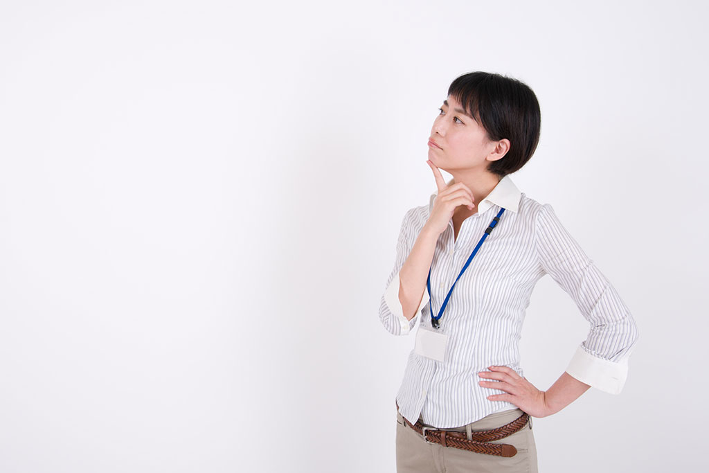 カードローンの審査に時間がかかる時に考えられること